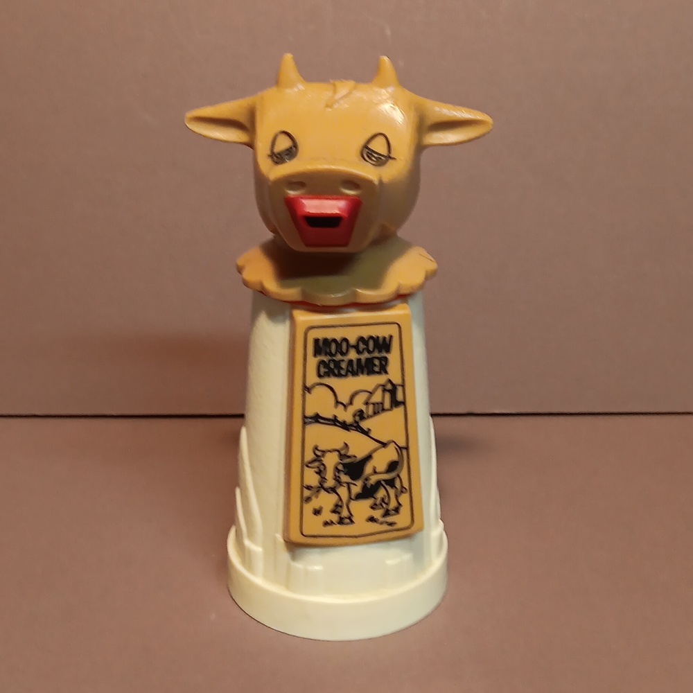 Vintage Whirley Industries Plastic Moo-Cow Creamer